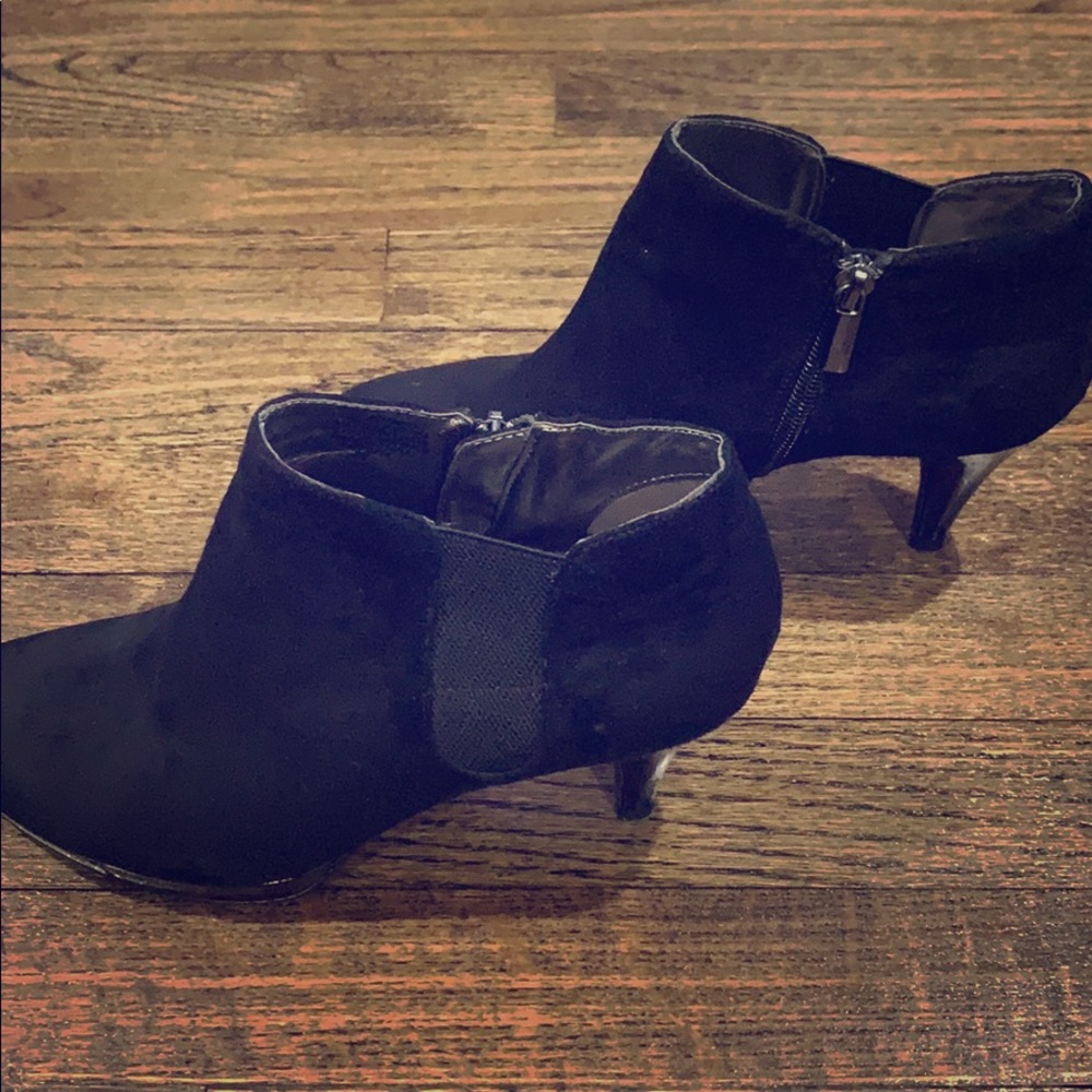 Bandolino Black heels